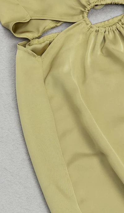 Vestido de fiesta de satén con cordones y abertura en la cintura